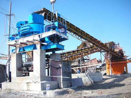 湖北襄樊風(fēng)化砂制砂生產(chǎn)線(xiàn)現(xiàn)場(chǎng)