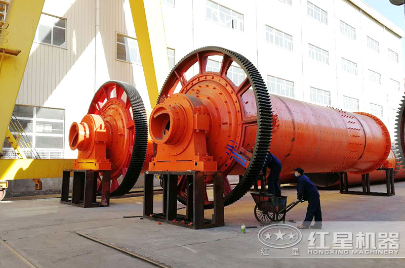 棒磨式制砂機(jī)實(shí)拍 棒磨式制砂機(jī)實(shí)拍