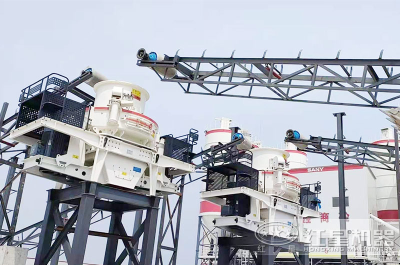 小型制砂機現(xiàn)場 小型制砂機現(xiàn)場