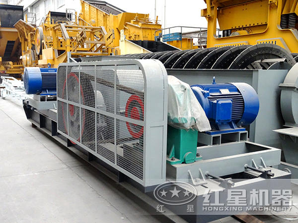 不銹鋼對輥破碎機(jī)