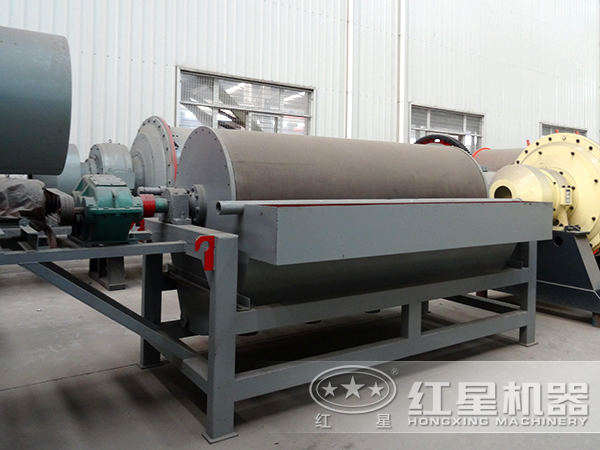 鐵礦粉磁選機設(shè)備 鐵礦粉磁選機設(shè)備