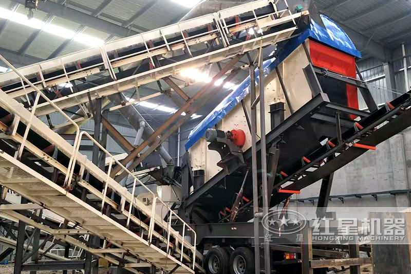 移動小型碎沙機(jī)施工現(xiàn)場