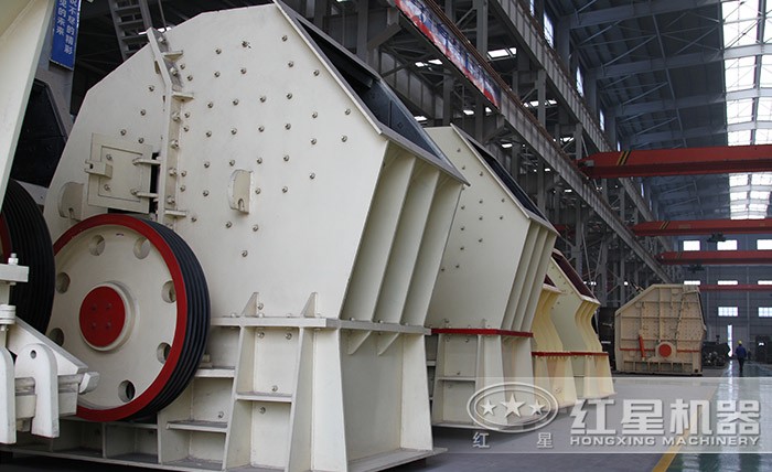 PCZ重錘式碎石機(jī) PCZ重錘式碎石機(jī)