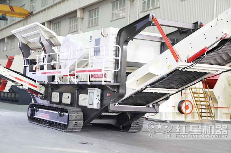紅星履帶式移動(dòng)破碎機(jī) 紅星履帶式移動(dòng)破碎機(jī)