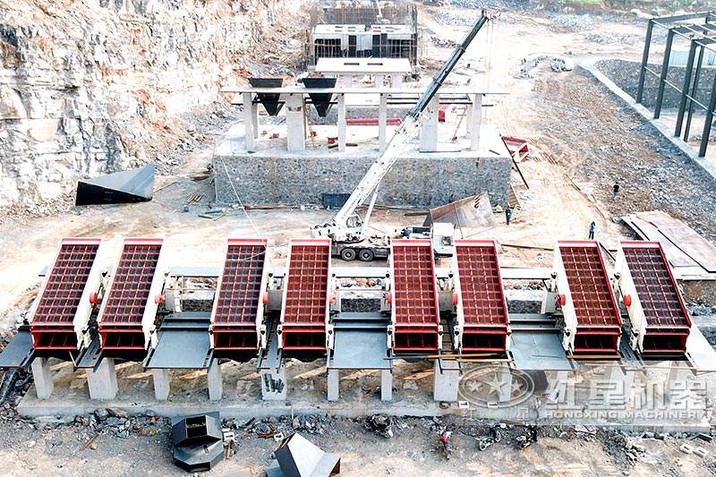 破碎沙石機(jī)安裝現(xiàn)場