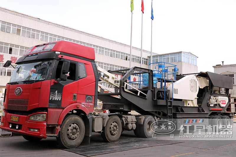 流動(dòng)碎石機(jī)不受場地限制