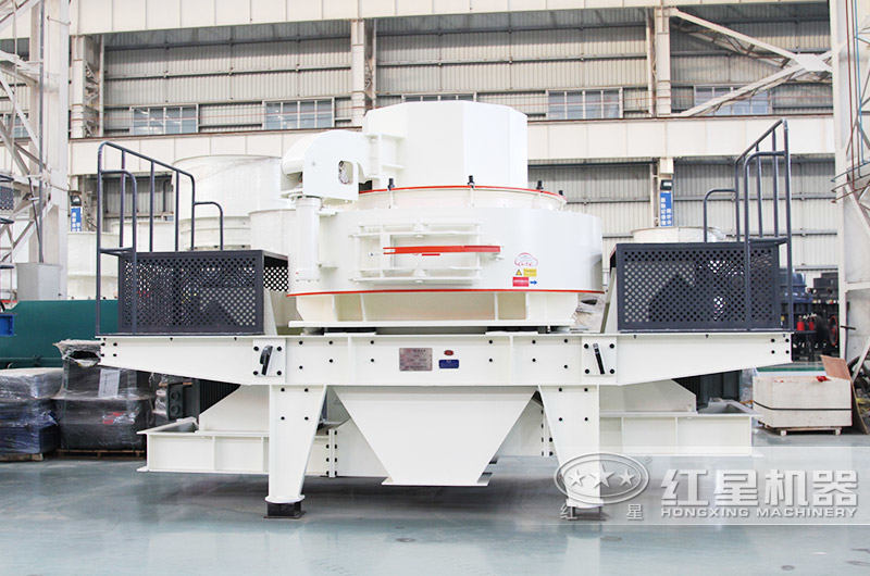 鵝卵石制沙成本多少？時(shí)產(chǎn)200噸鵝卵石碎沙機(jī)多少錢(qián)一臺(tái)？