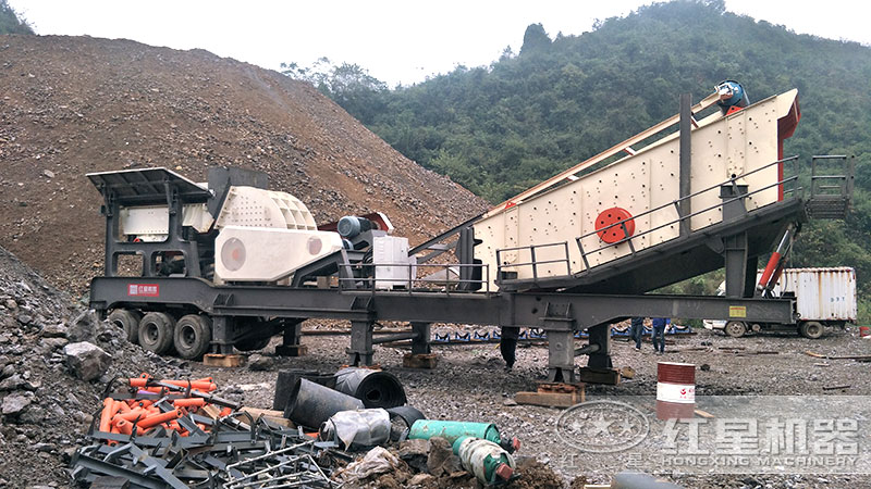 移動(dòng)式重錘破現(xiàn)場